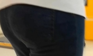 Teen irritant adjacent to  tight jeans hidden cam